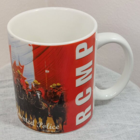 Rare Vintage Royal Canadian Mounted Police- RCMP Coffee Mug - Picture 3 of 8